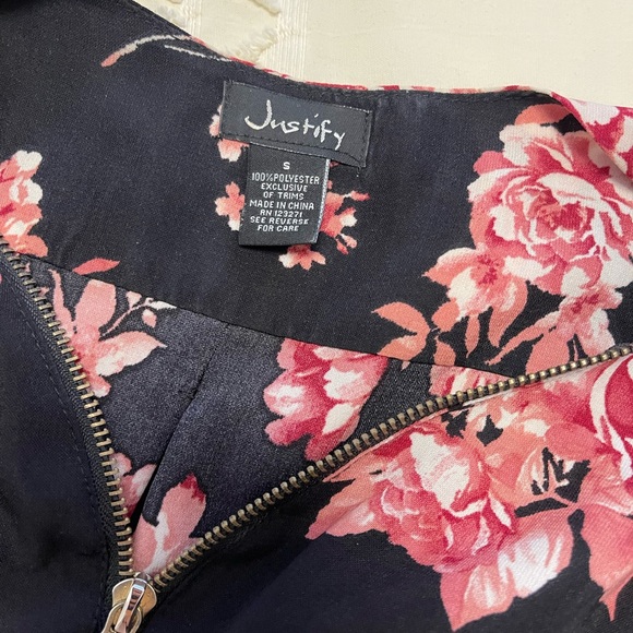 Justify Black and Pink Floral 3/4 Sleeve Dress - Picture 2 of 2